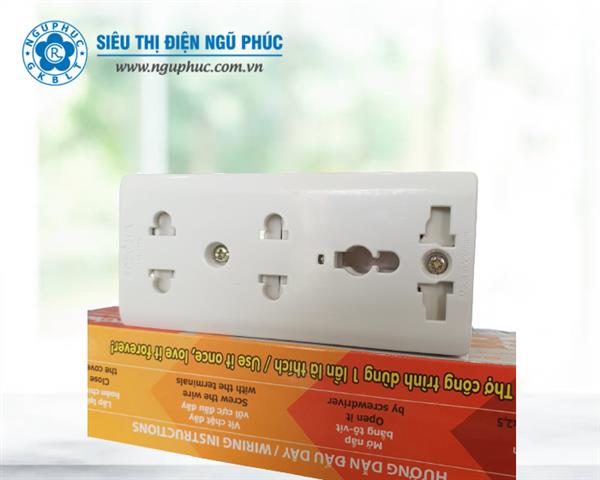 Ổ cắm 2 chấu + 3 chấu E15N - Sopoka