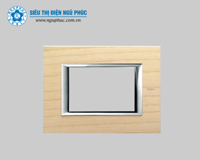 Mặt 3 vân gỗ Bticino - HA4803LFR